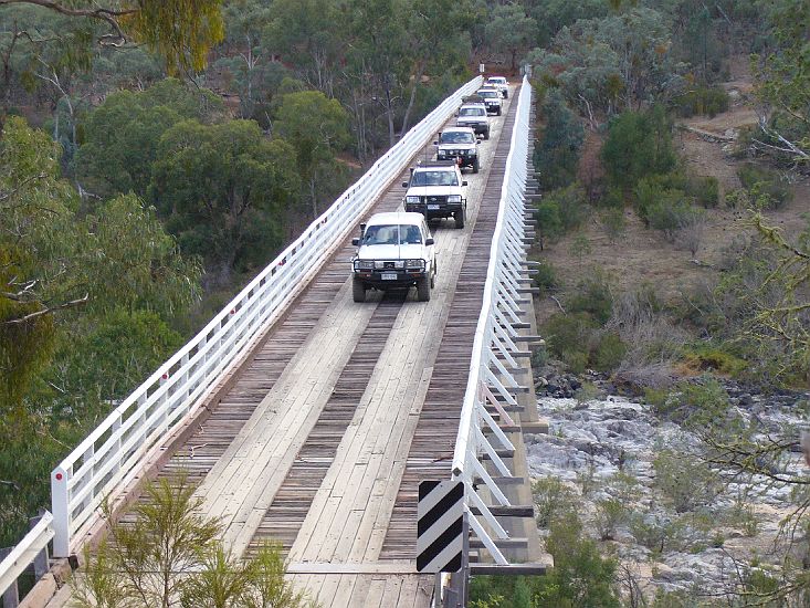 14-Zerba leads the convoy across McKil-lops Bridge.JPG